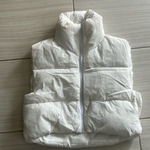 Very cute white puffer jacket